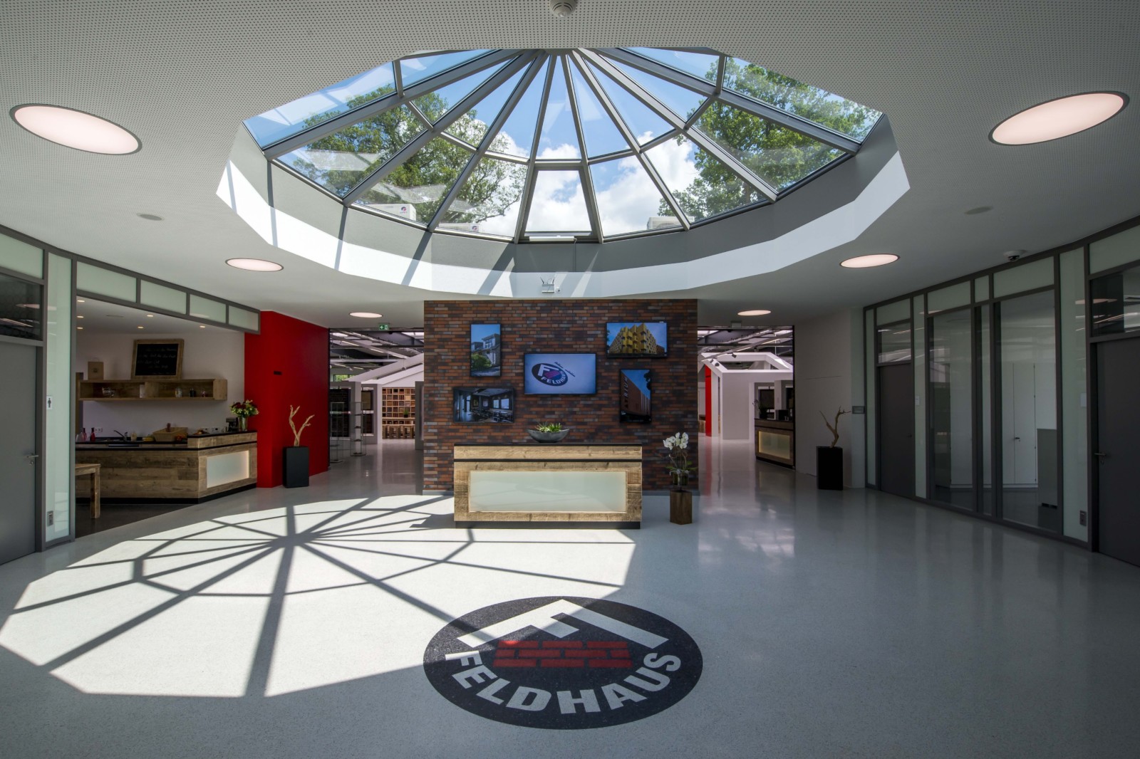 Feldhaus Besucherzentrum Feldhaus Klinker Eingangsbereich