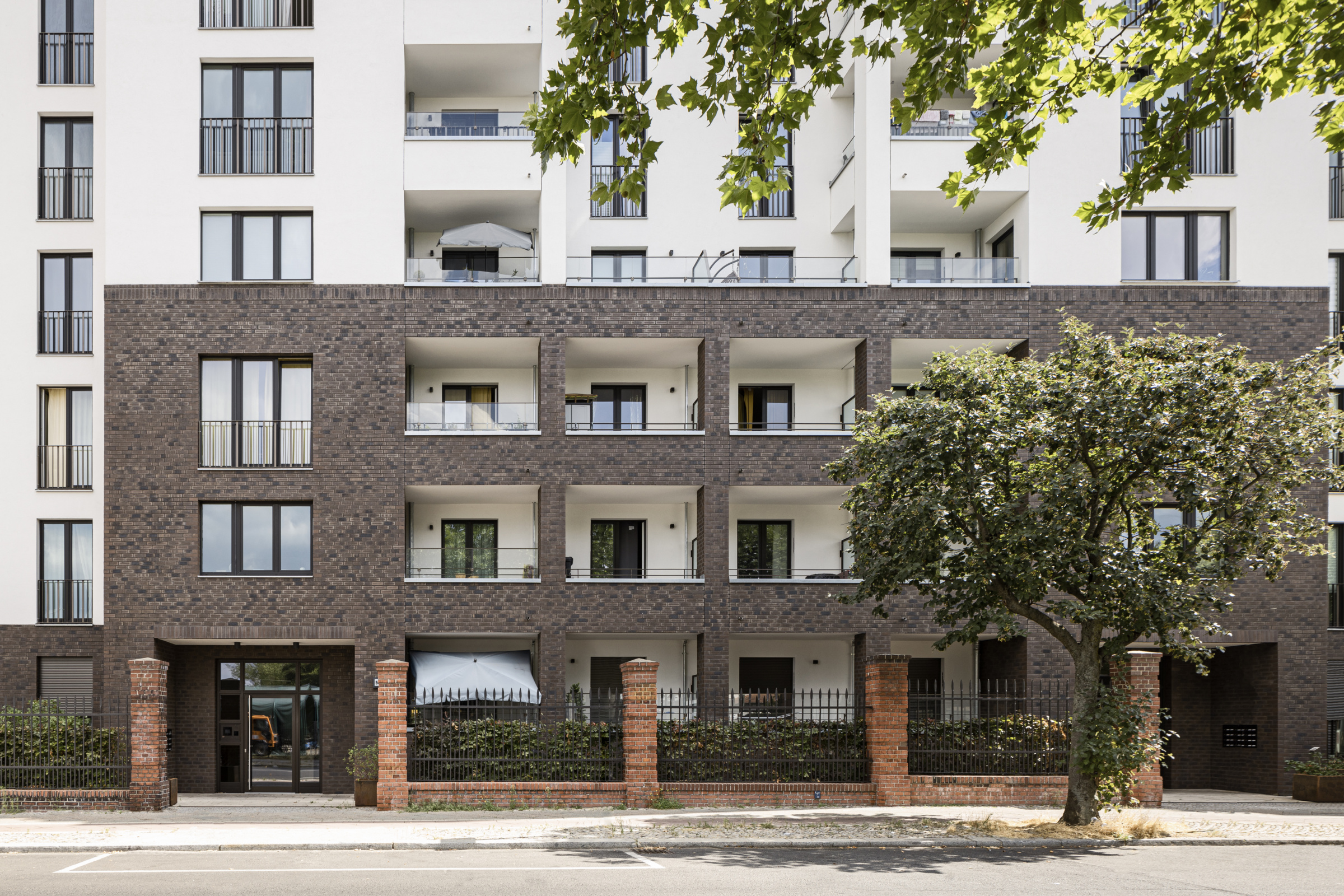 Referenzbau aus Deutschland, Berlin mit Klinker Riemchen R745NF