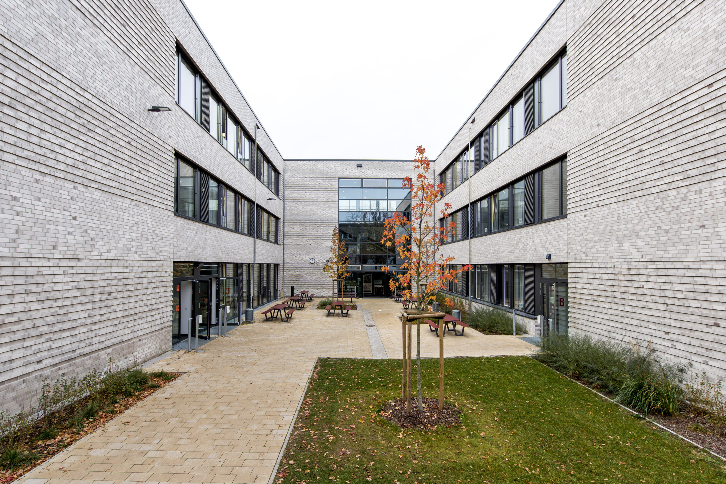 Photo School Lürstraße Hannover